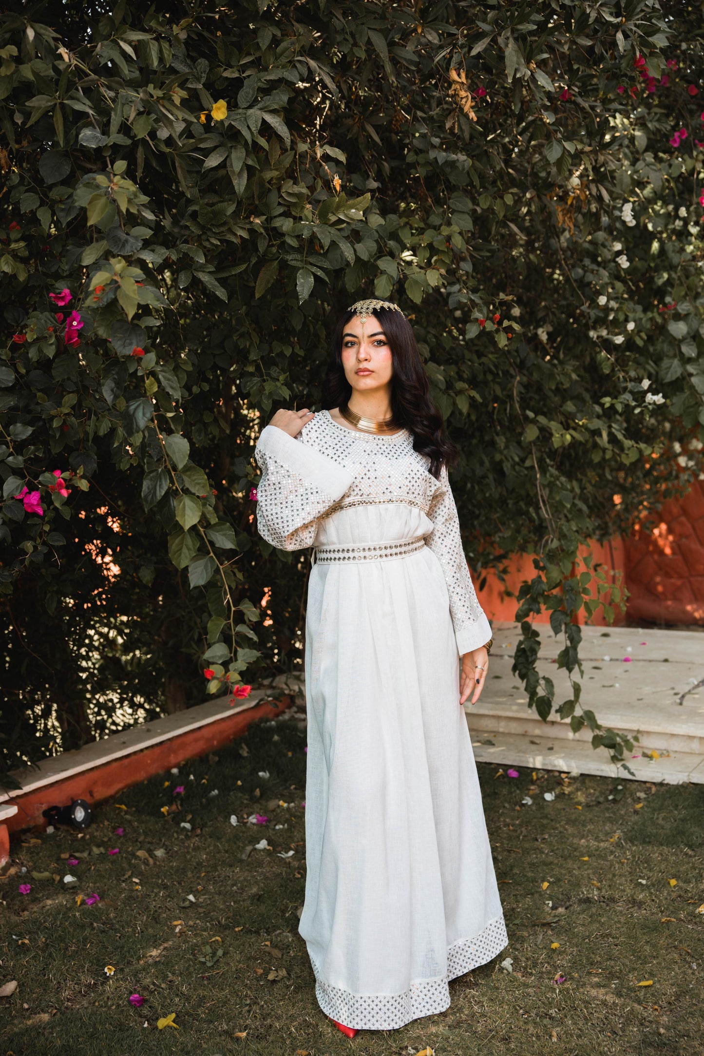 2 Pieces Delicate Handcrafted Embroidered Dress with Flowing Sleeves-white