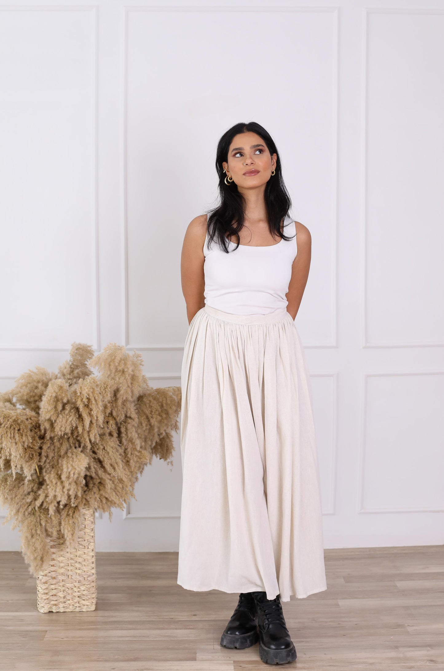 Effortlessly Elegant linen Pleated Skirt-beige